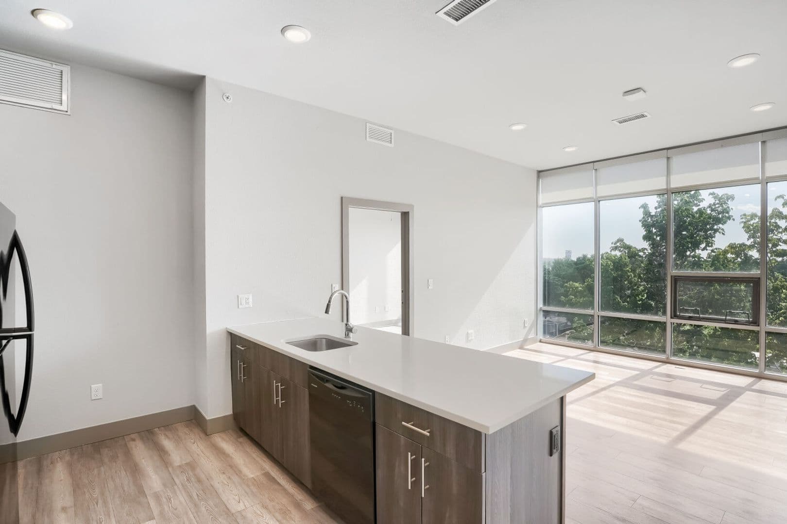 Denver Apartment: 4923 King St