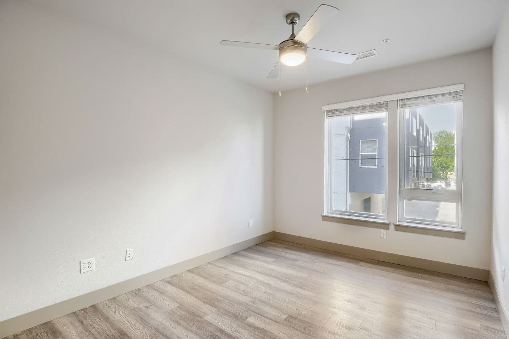 Denver Apartment: 4923 King St