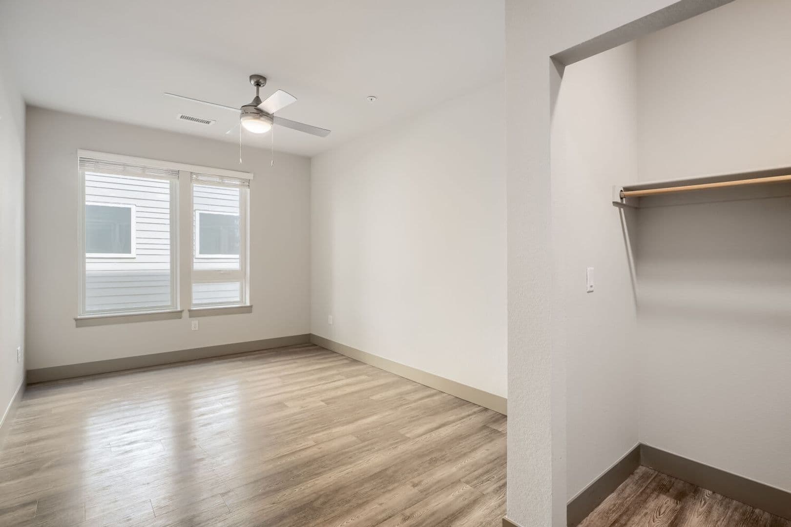 Denver Apartment: 4923 King St