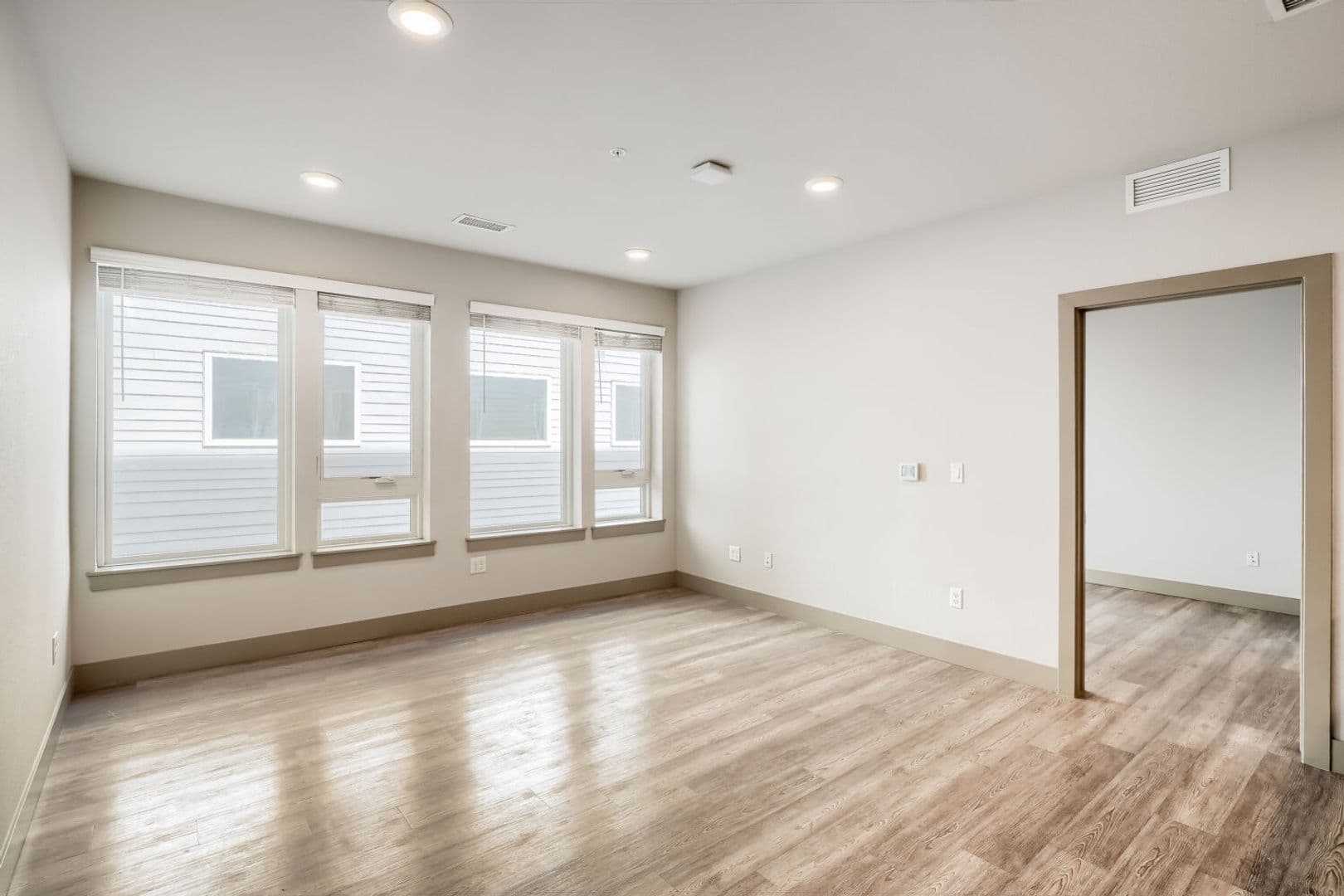 Denver Apartment: 4923 King St