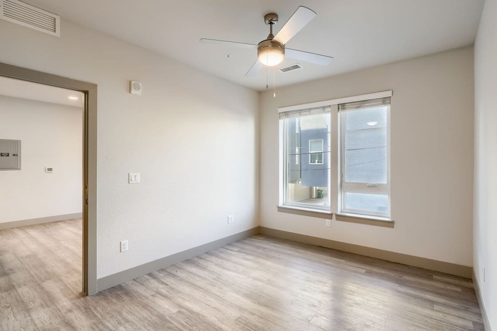 Denver Apartment: 4923 King St