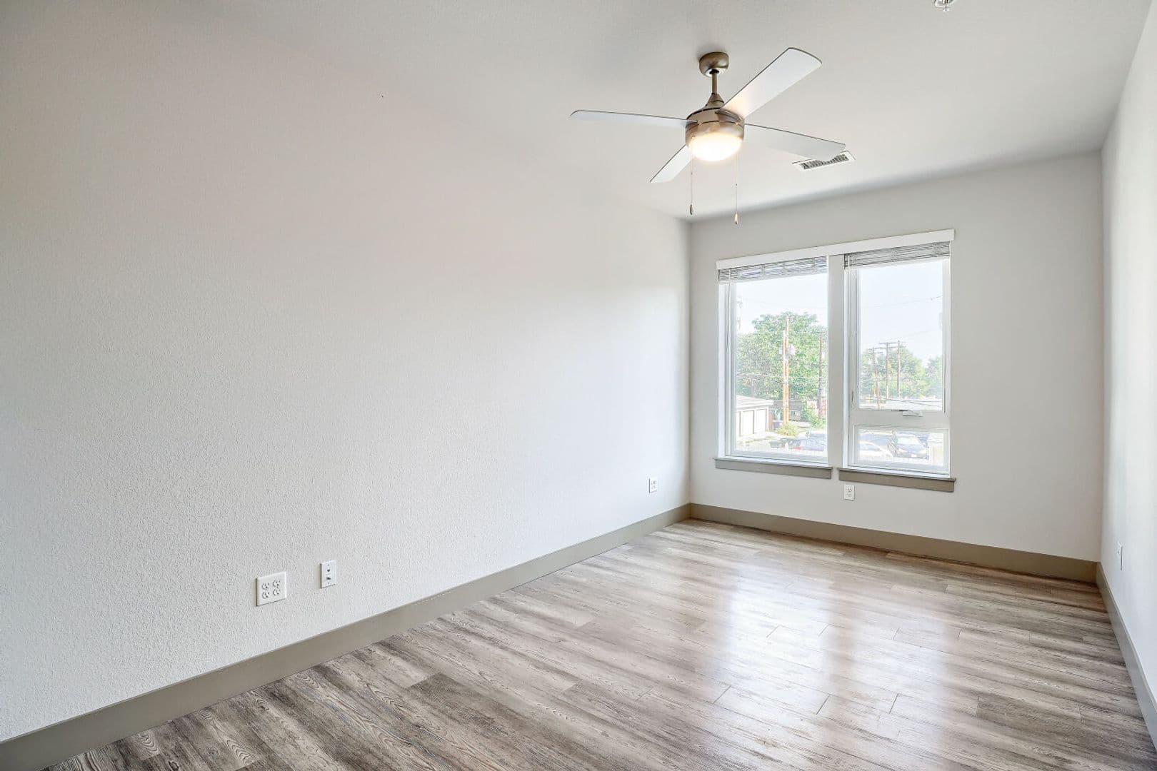 Denver Apartment: 4923 King St