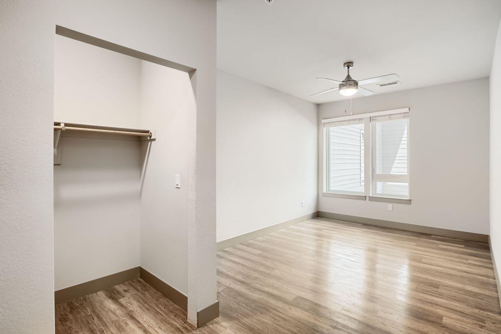 Denver Apartment: 4923 King St