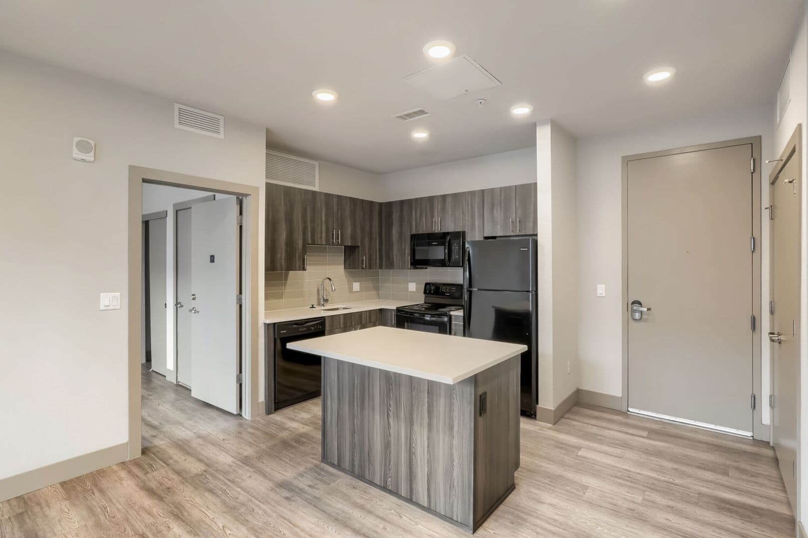 Denver Apartment: 4923 King St