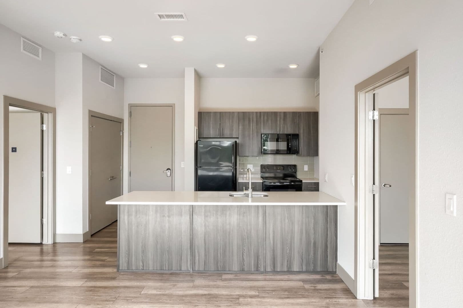 Denver Apartment: 4923 King St