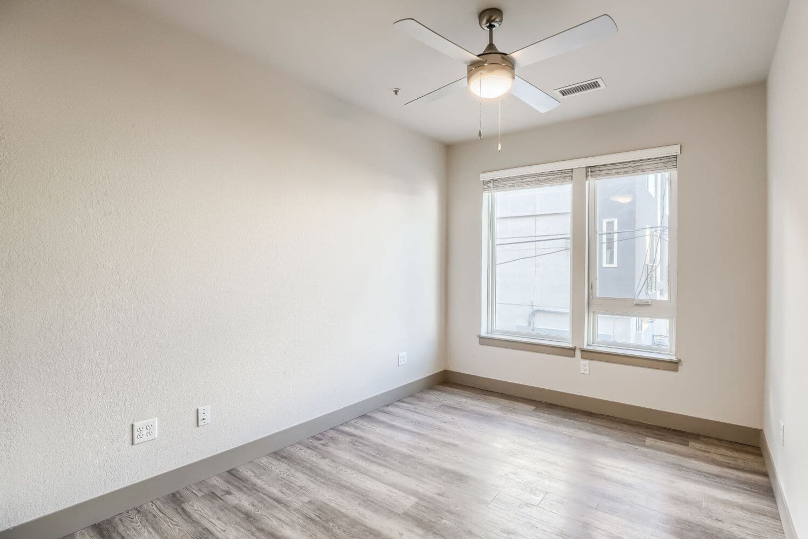 Denver Apartment: 4923 King St