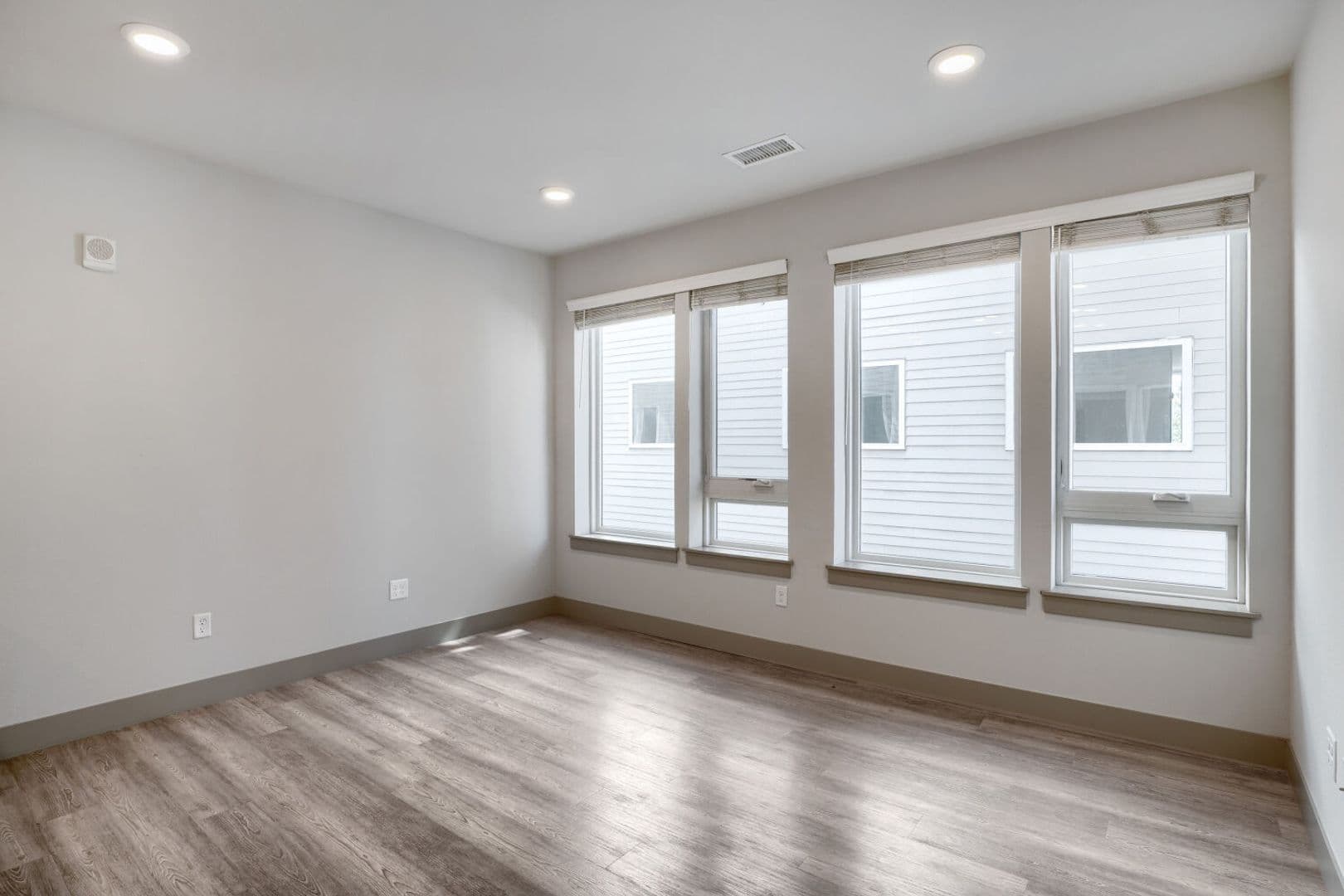 Denver Apartment: 4923 King St