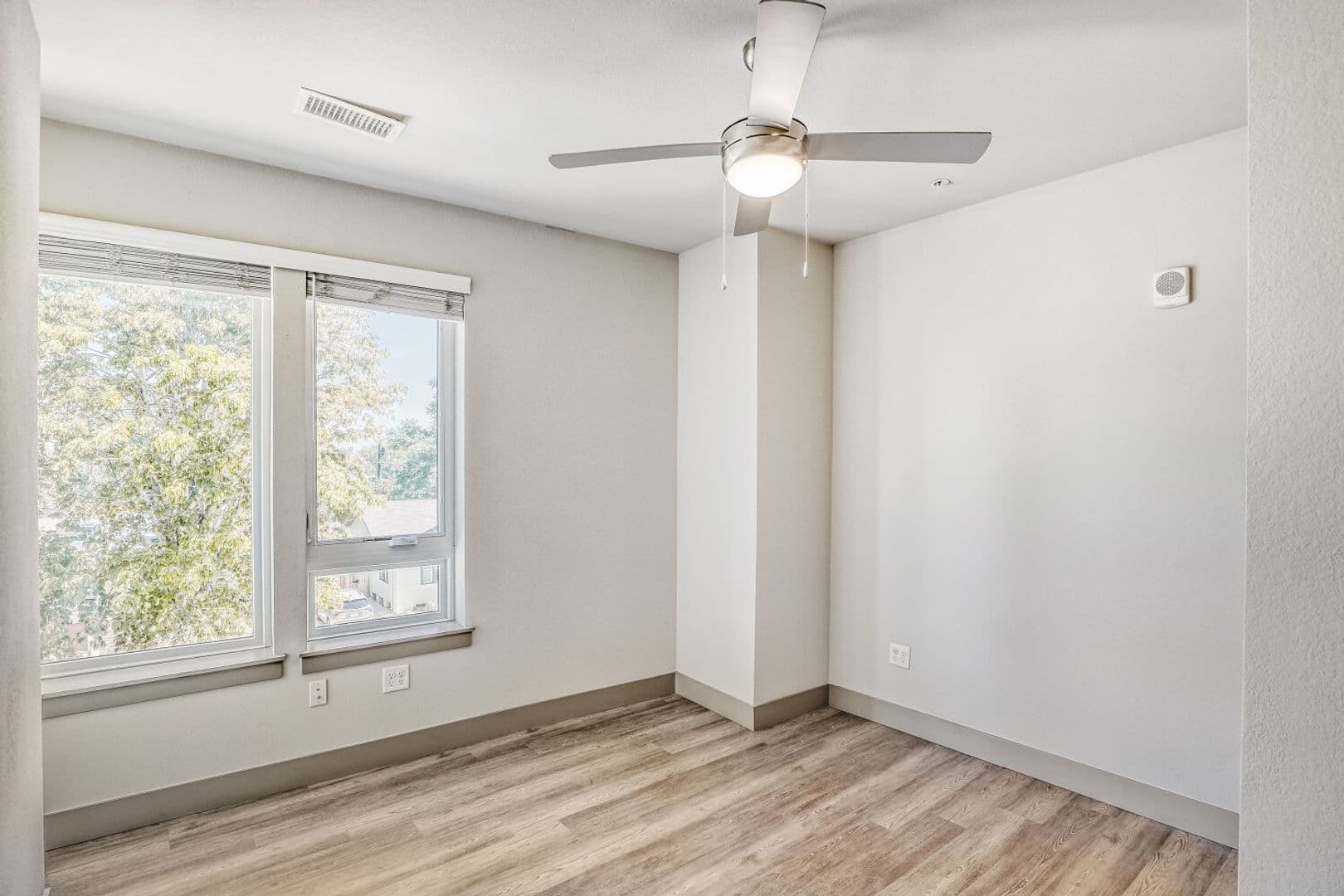 Denver Apartment: 4923 King St