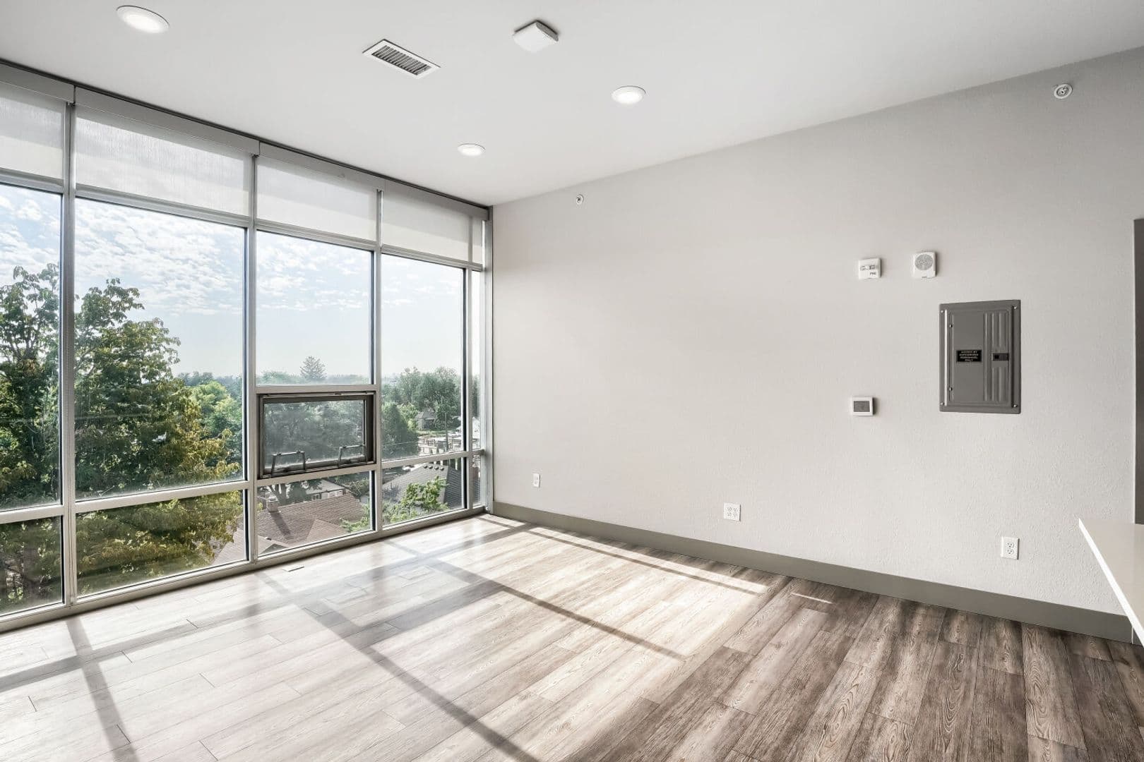 Denver Apartment: 4923 King St