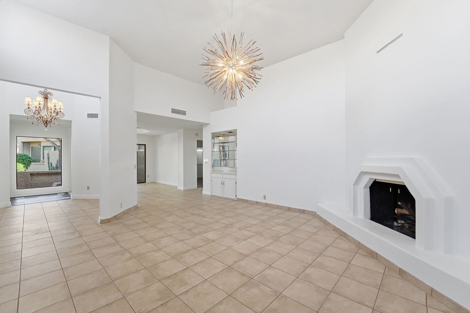 Scottsdale House: 10591 E Saddlehorn Dr