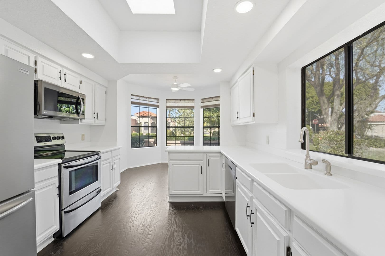 Scottsdale House: 10591 E Saddlehorn Dr