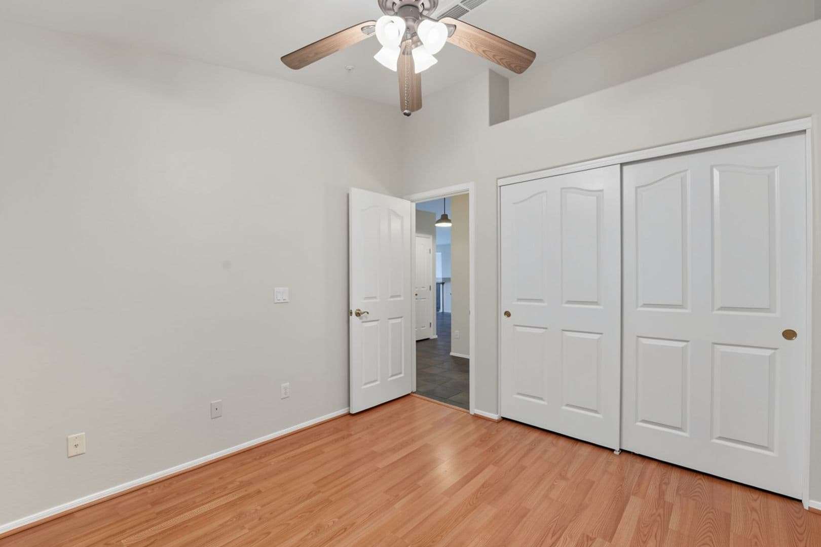 Scottsdale House: 10279 E Hillery Dr