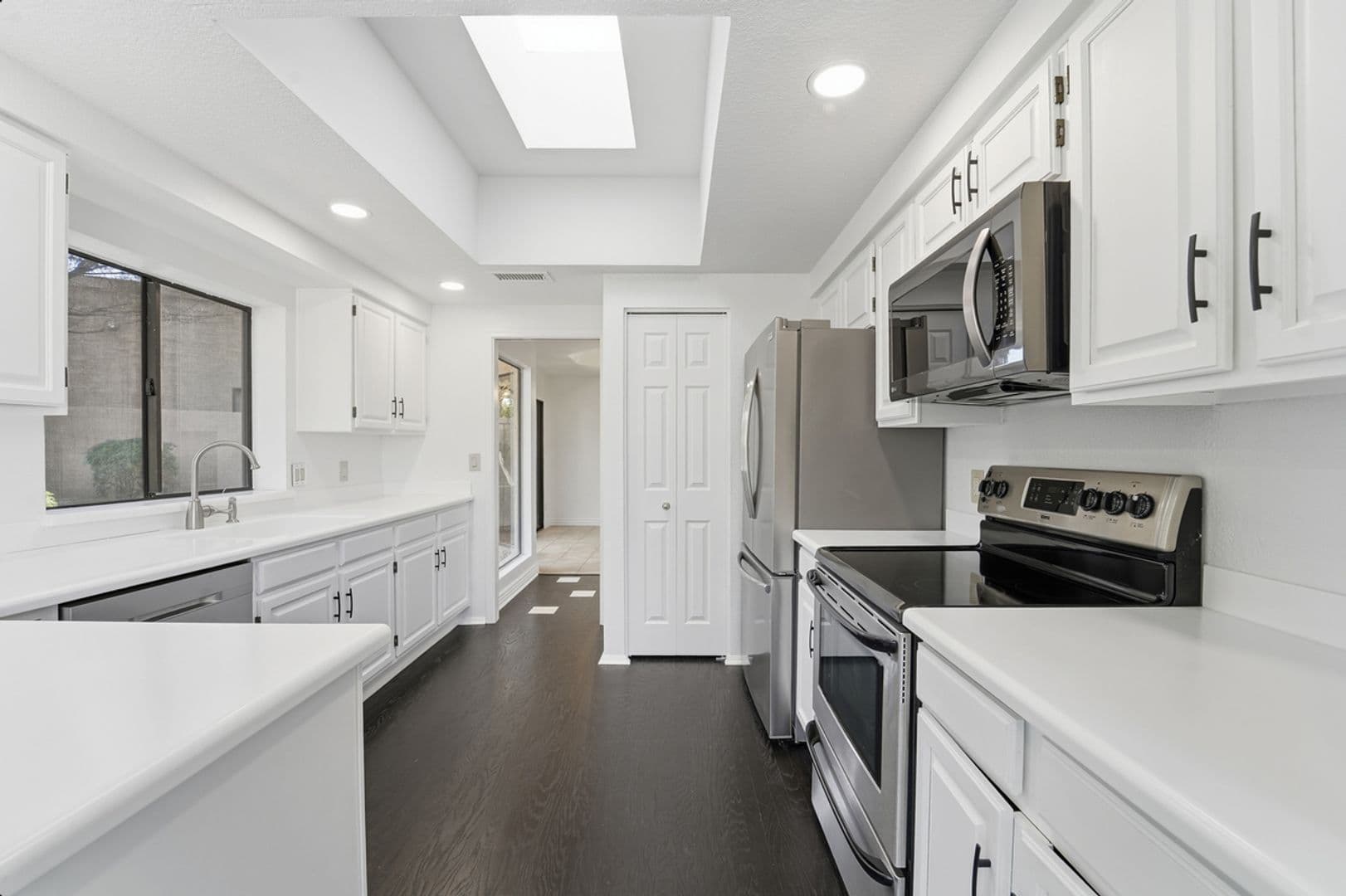 Scottsdale House: 10591 E Saddlehorn Dr
