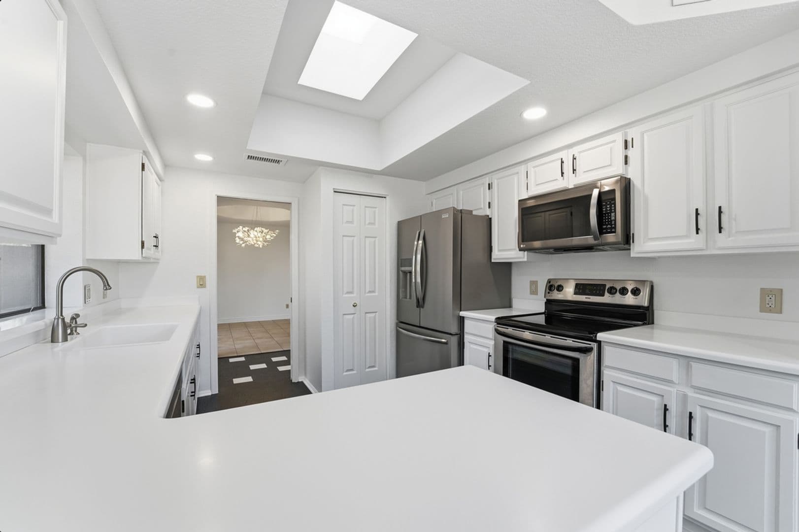 Scottsdale House: 10591 E Saddlehorn Dr
