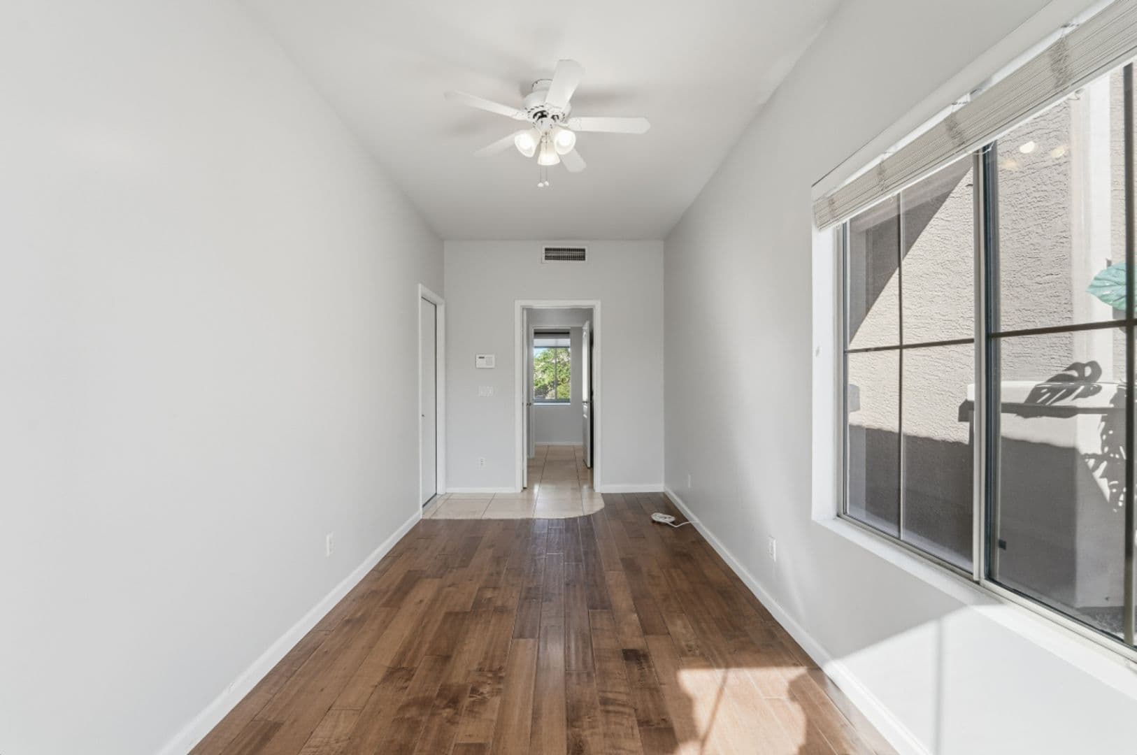 Glendale House: 7180 W Trails Dr