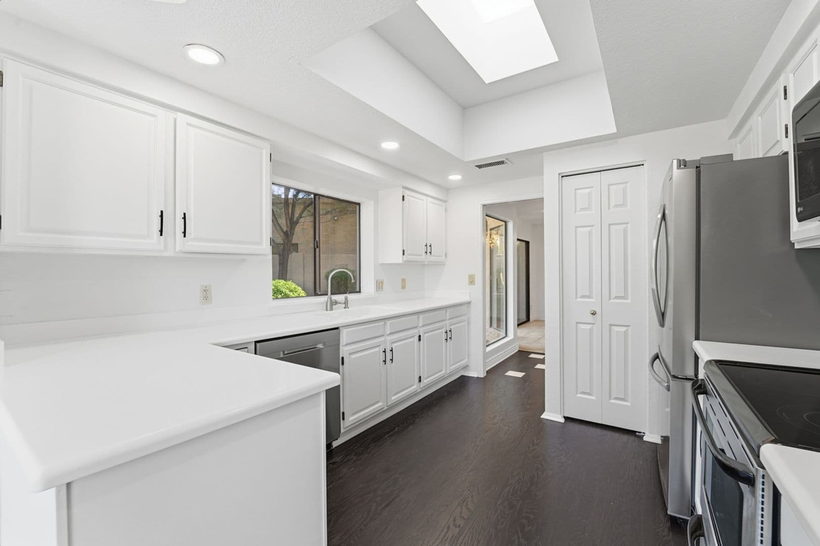 Scottsdale House: 10591 E Saddlehorn Dr