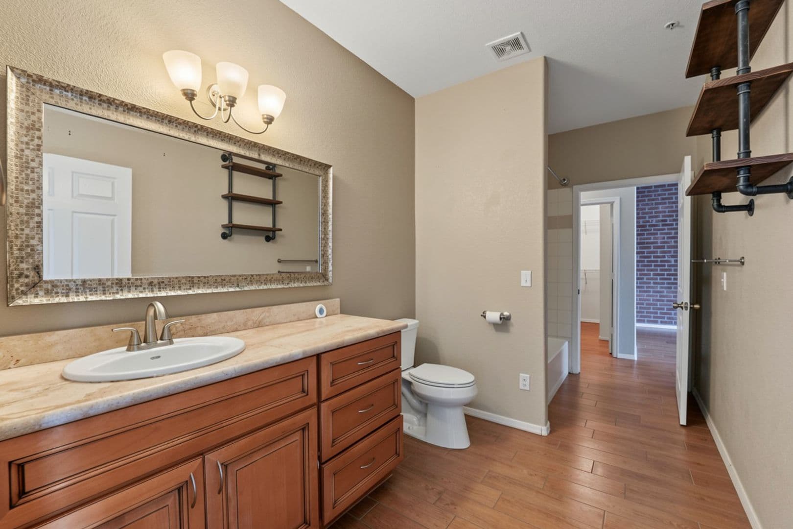 Phoenix Condo: 3236 E Chandler Blvd unit 2075