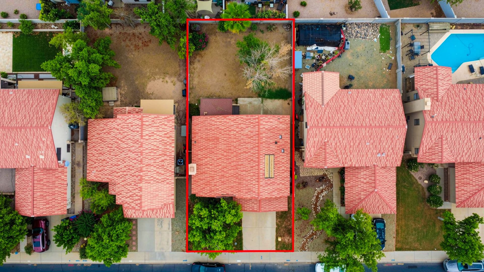 Gilbert House: 407 S Ocean Dr