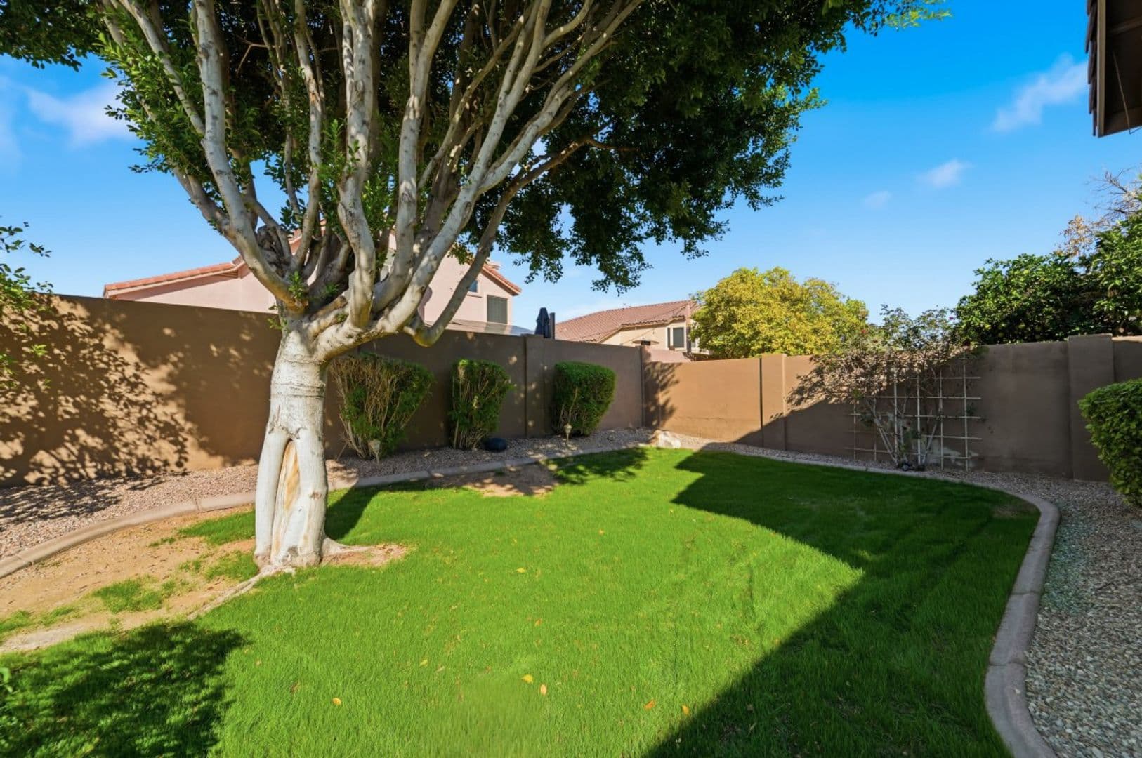 Glendale House: 7180 W Trails Dr