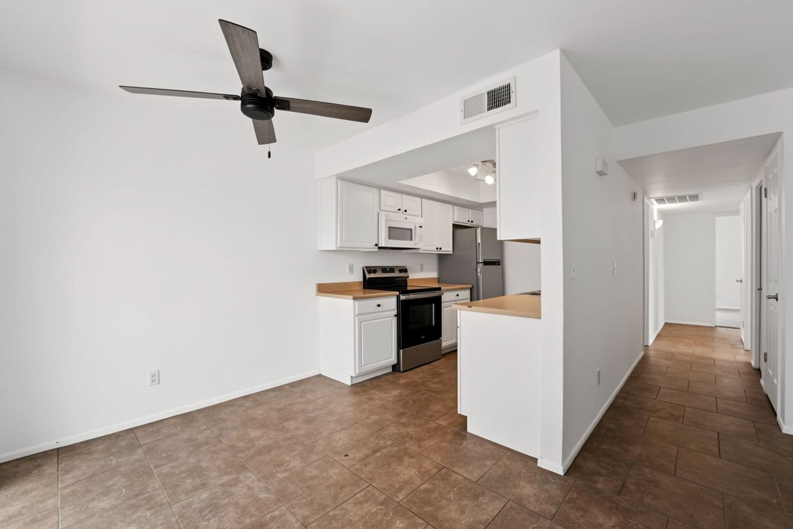 Scottsdale Townhome: 1336 N 85th pl