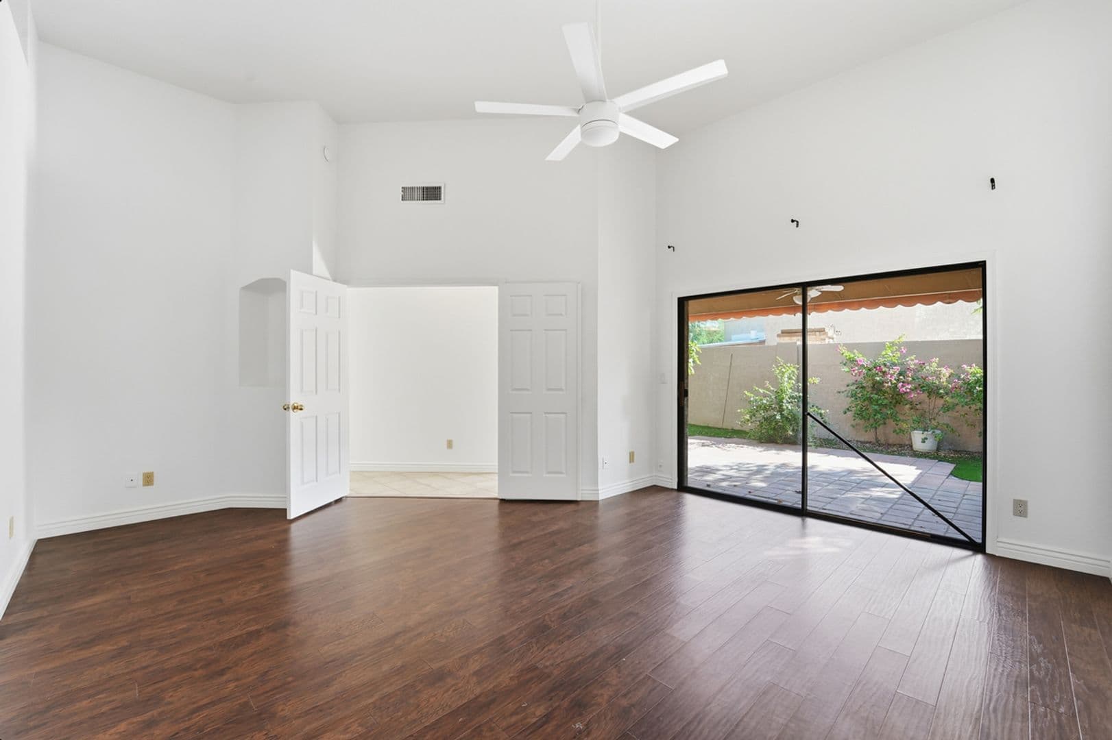 Scottsdale House: 10591 E Saddlehorn Dr