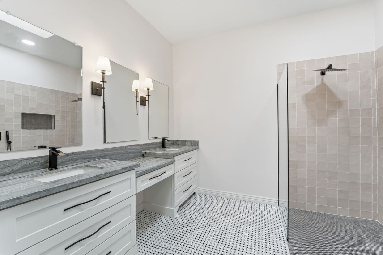Scottsdale House: 10591 E Saddlehorn Dr