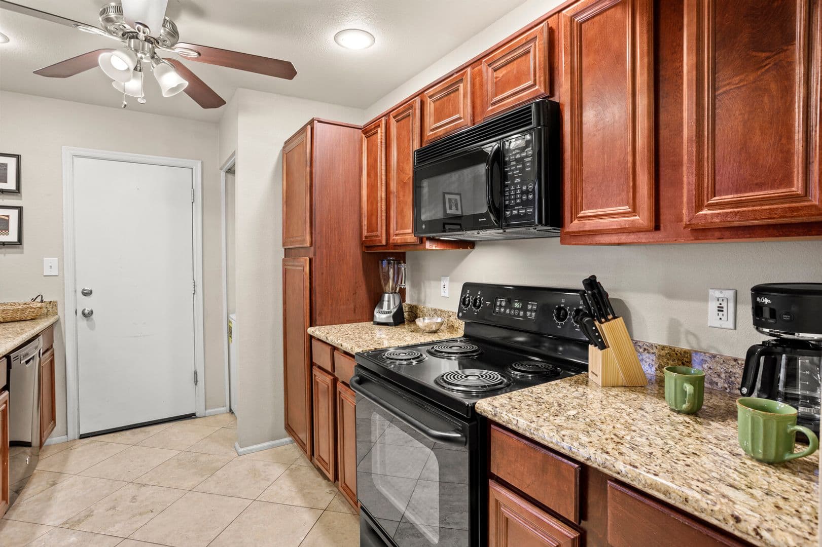 Scottsdale Townhome: 10115 E. Mountain View Rd Unit 1078