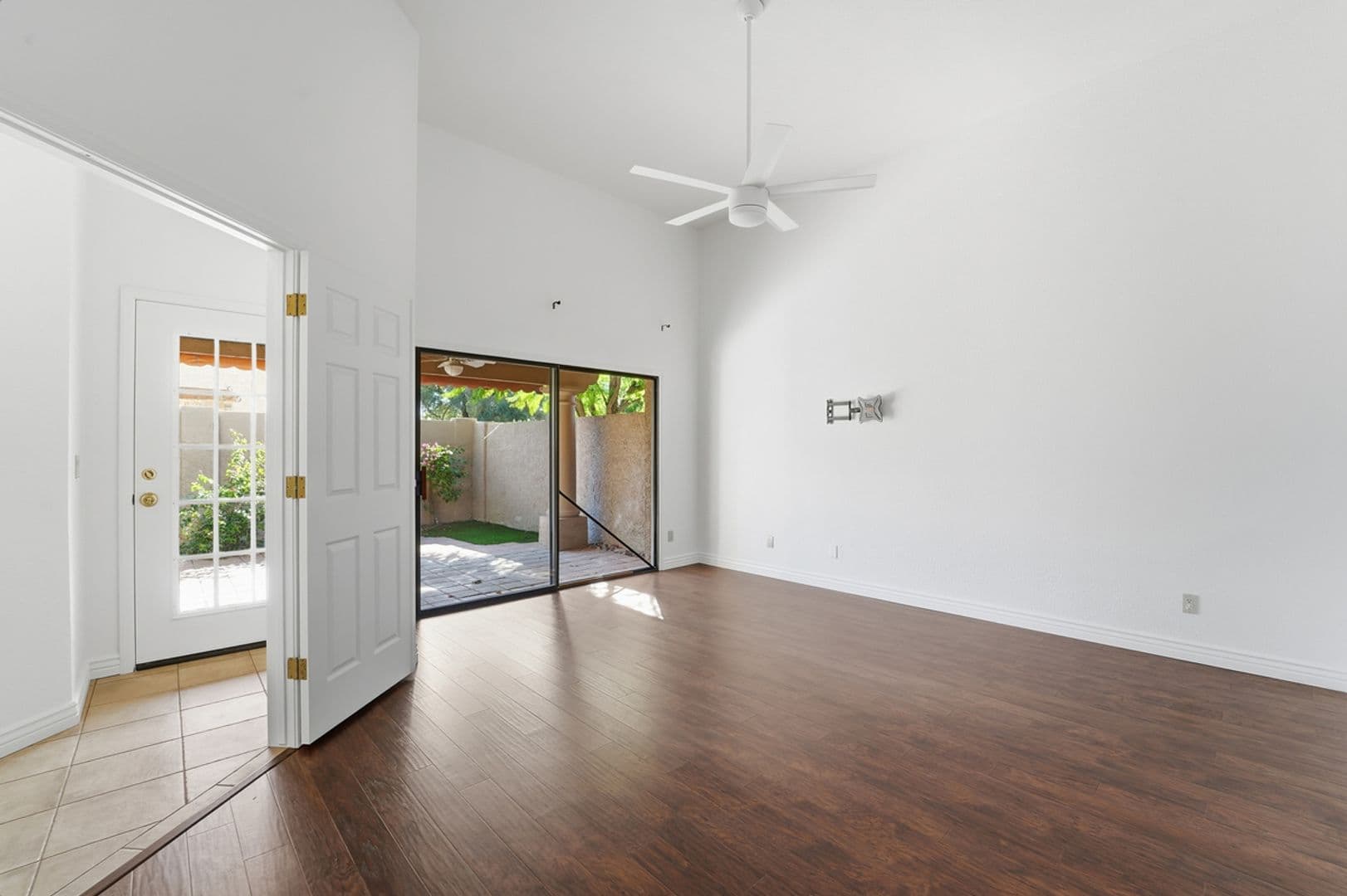Scottsdale House: 10591 E Saddlehorn Dr