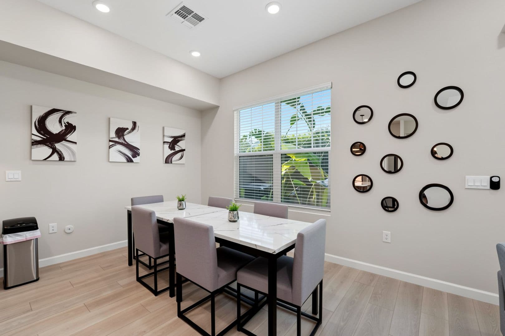 Scottsdale House: 5036 E Campo Bello Dr