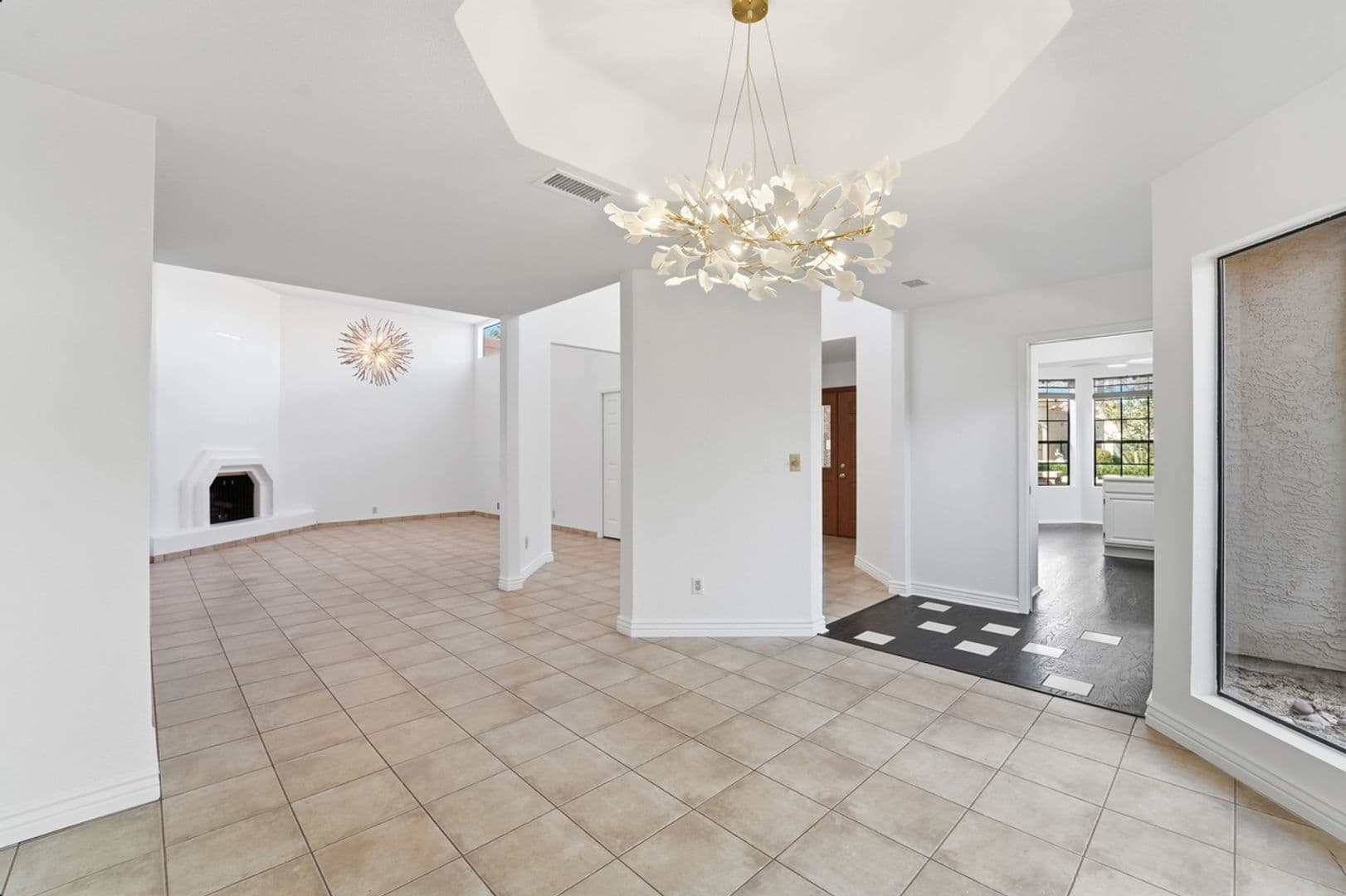 Scottsdale House: 10591 E Saddlehorn Dr