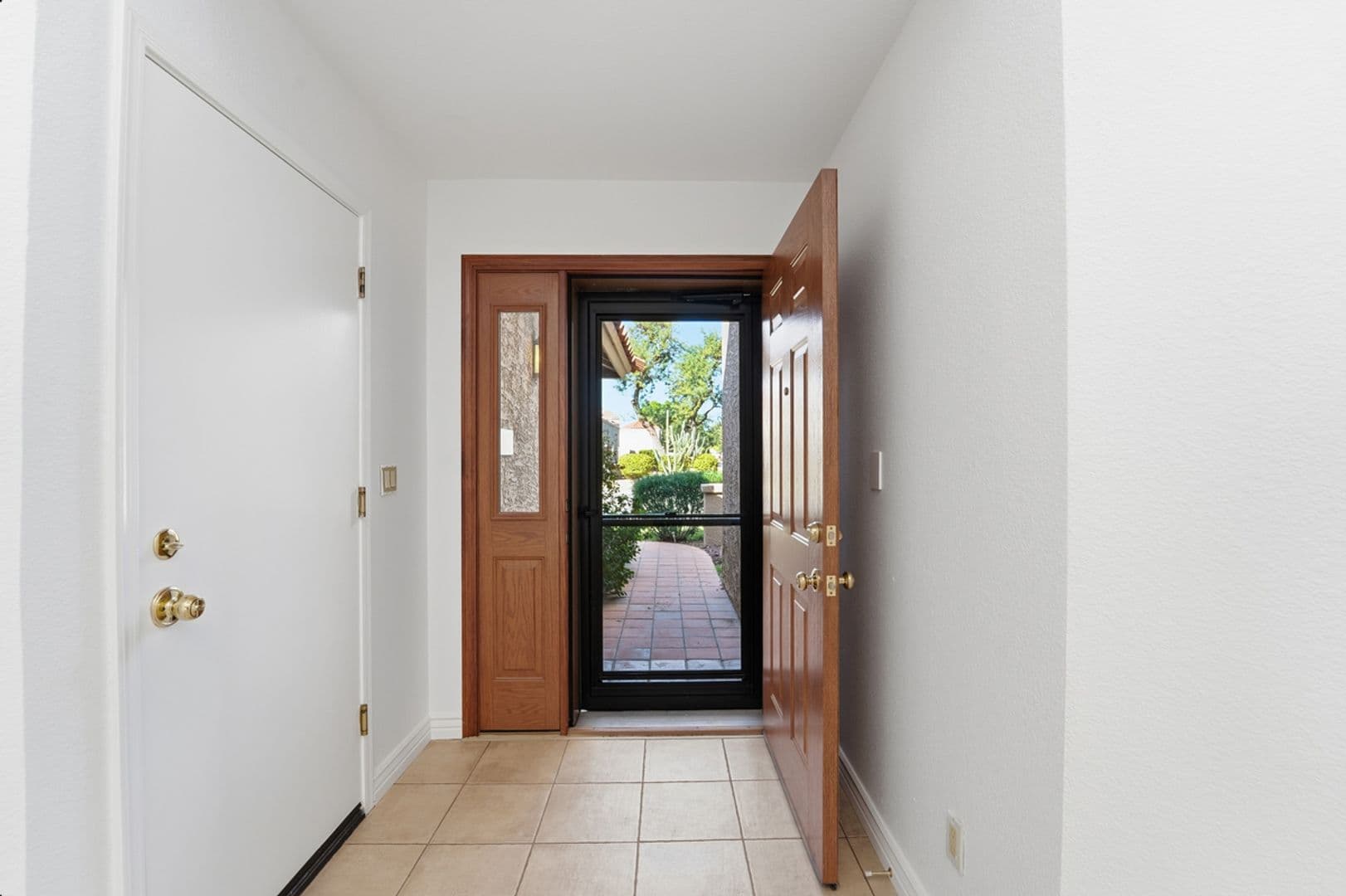Scottsdale House: 10591 E Saddlehorn Dr