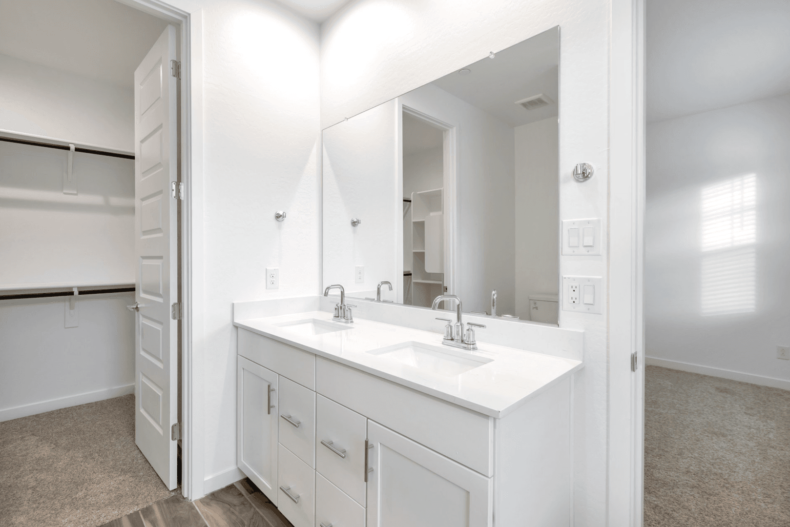 Gilbert Townhome: 4021 E CATCLAW ST