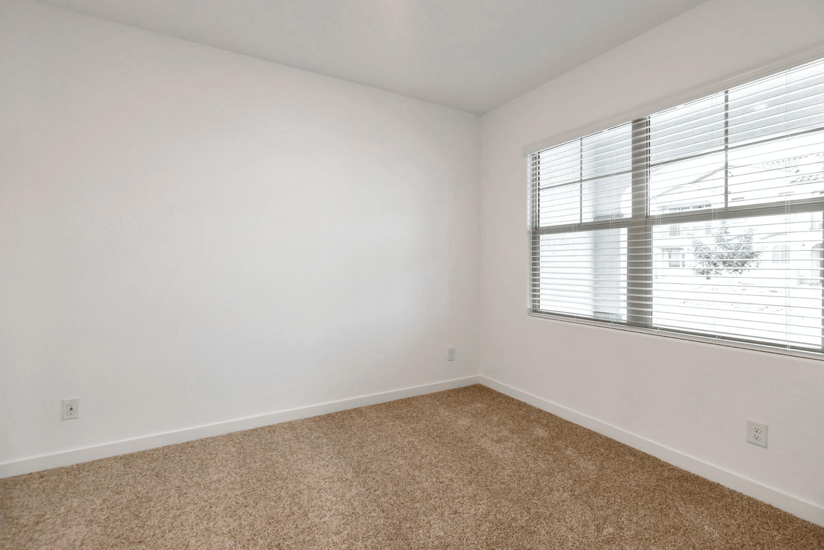 Gilbert Townhome: 4021 E CATCLAW ST