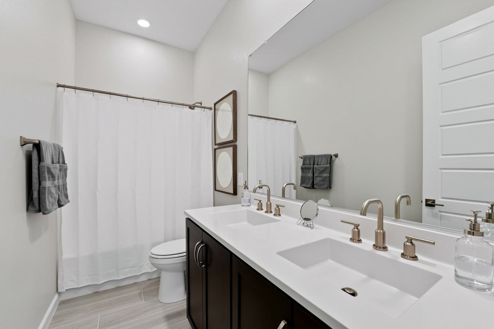 Scottsdale House: 5036 E Campo Bello Dr