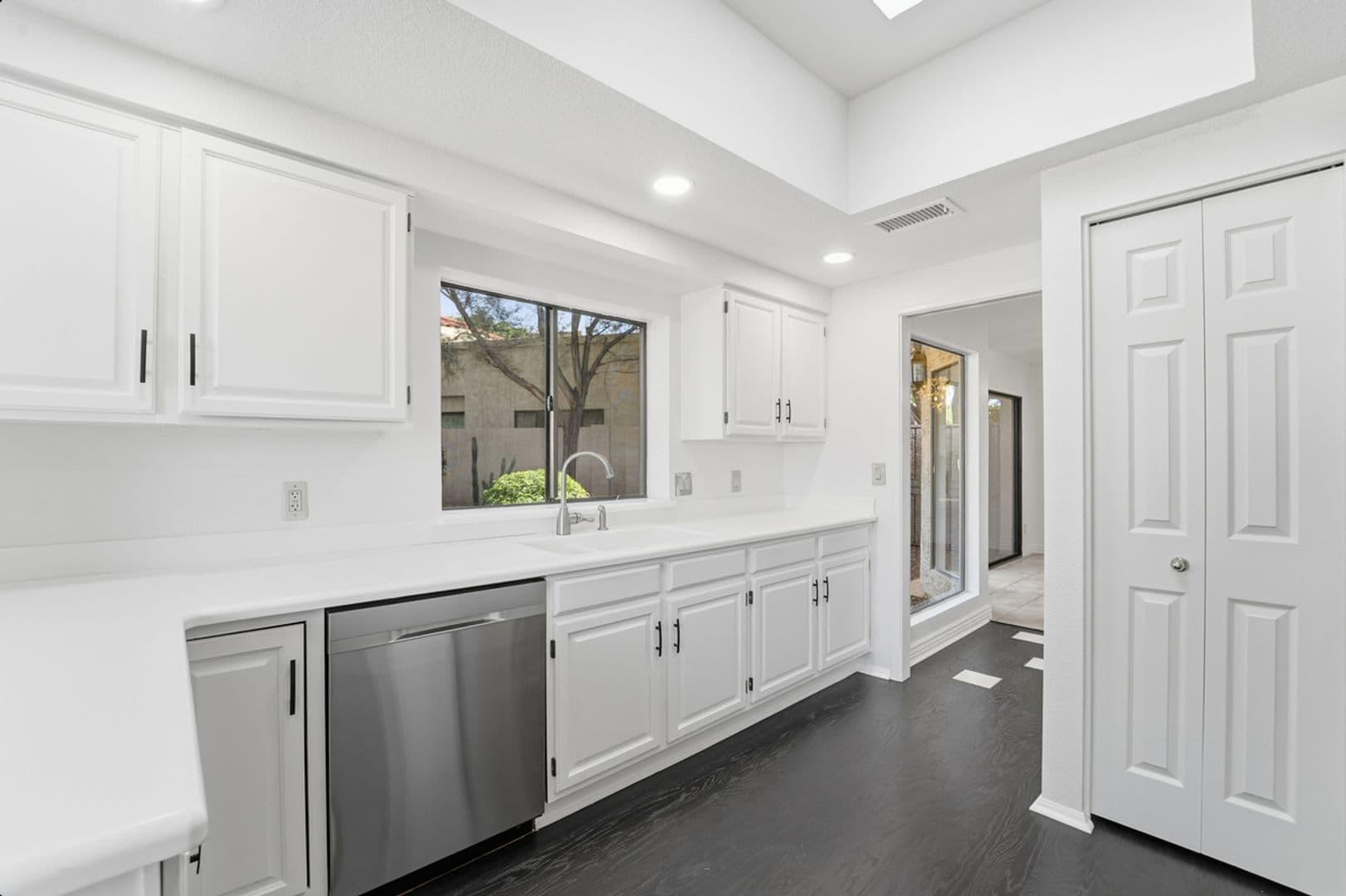 Scottsdale House: 10591 E Saddlehorn Dr
