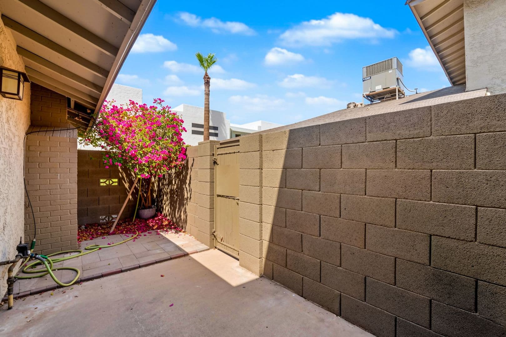 Scottsdale Townhome: 1336 N 85th pl