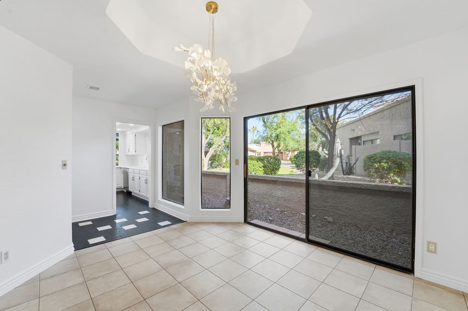 Scottsdale House: 10591 E Saddlehorn Dr