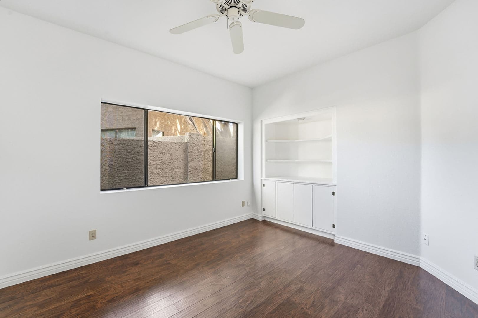 Scottsdale House: 10591 E Saddlehorn Dr