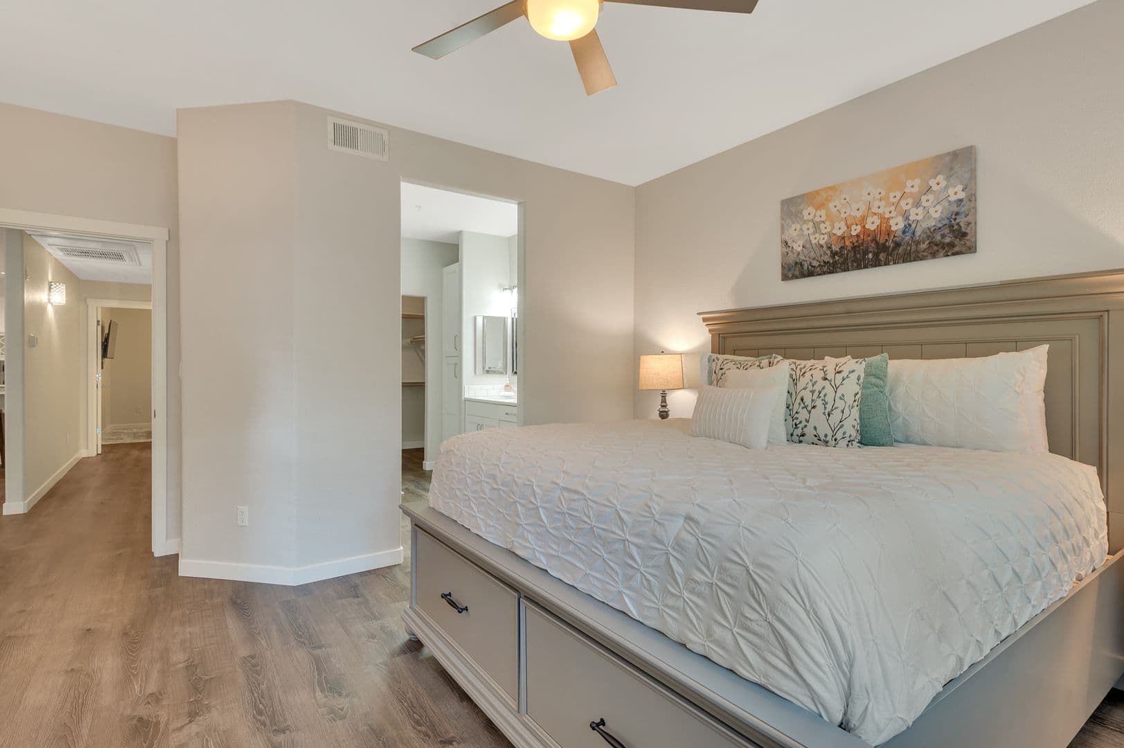 Scottsdale Condo: 8653 E Royal Palm Rd #1008