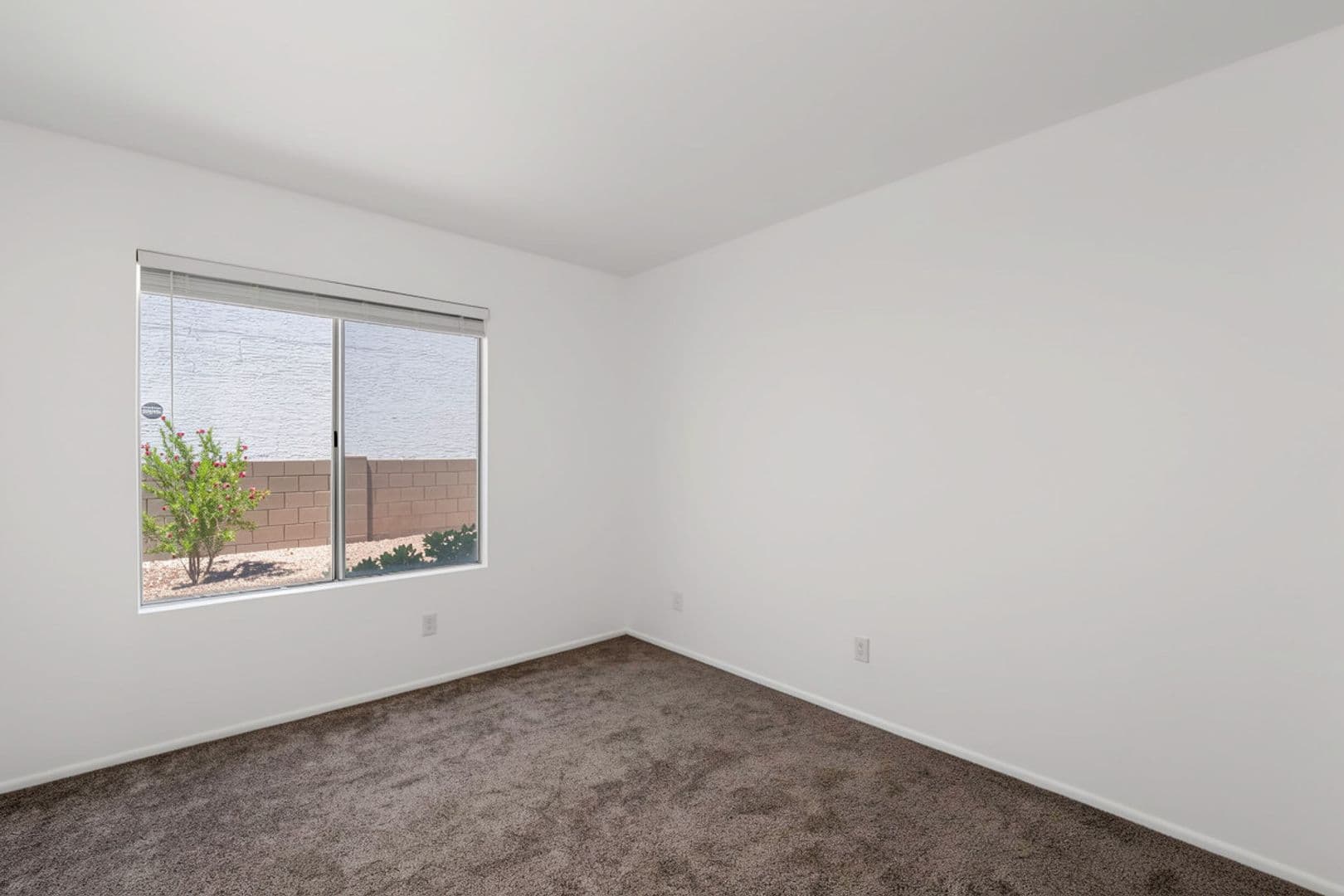 Scottsdale Townhome: 1336 N 85th pl