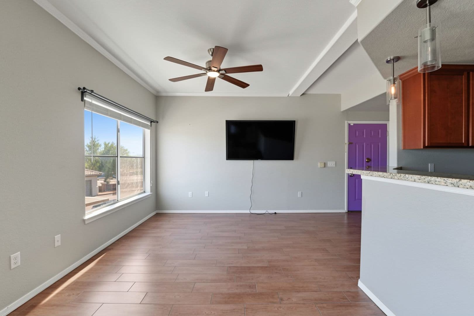 Phoenix Condo: 3236 E Chandler Blvd unit 2075