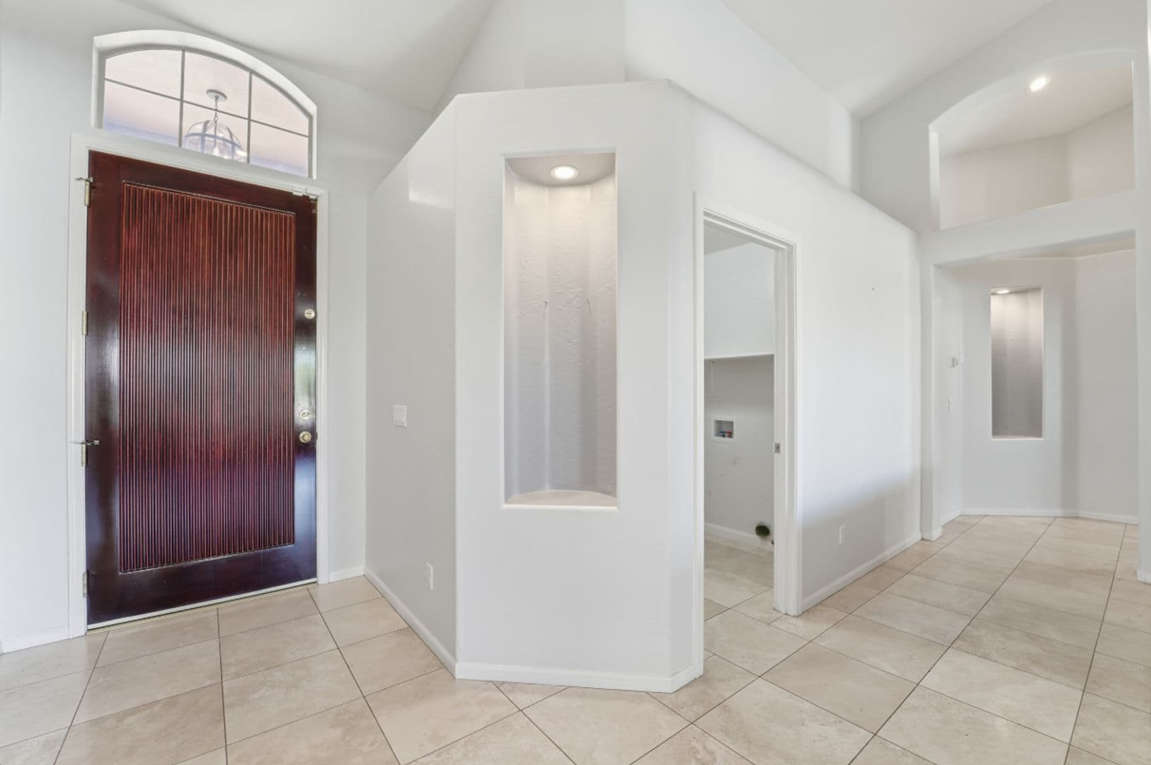 Glendale House: 7180 W Trails Dr
