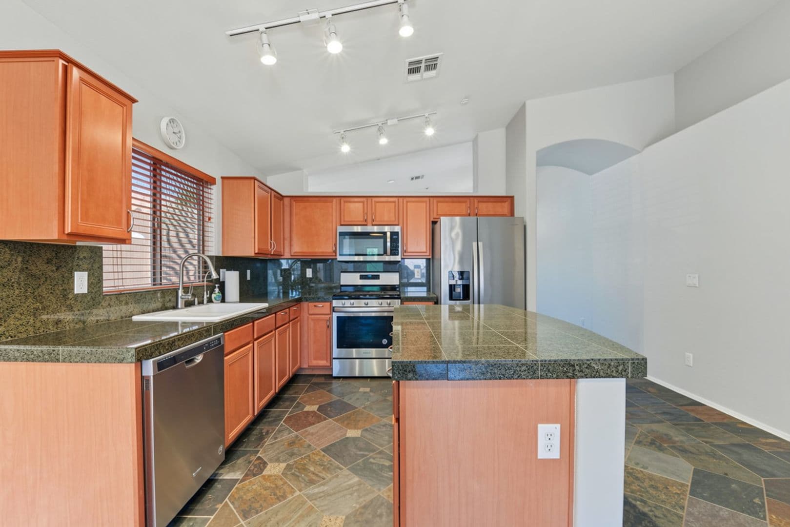 Scottsdale House: 10279 E Hillery Dr