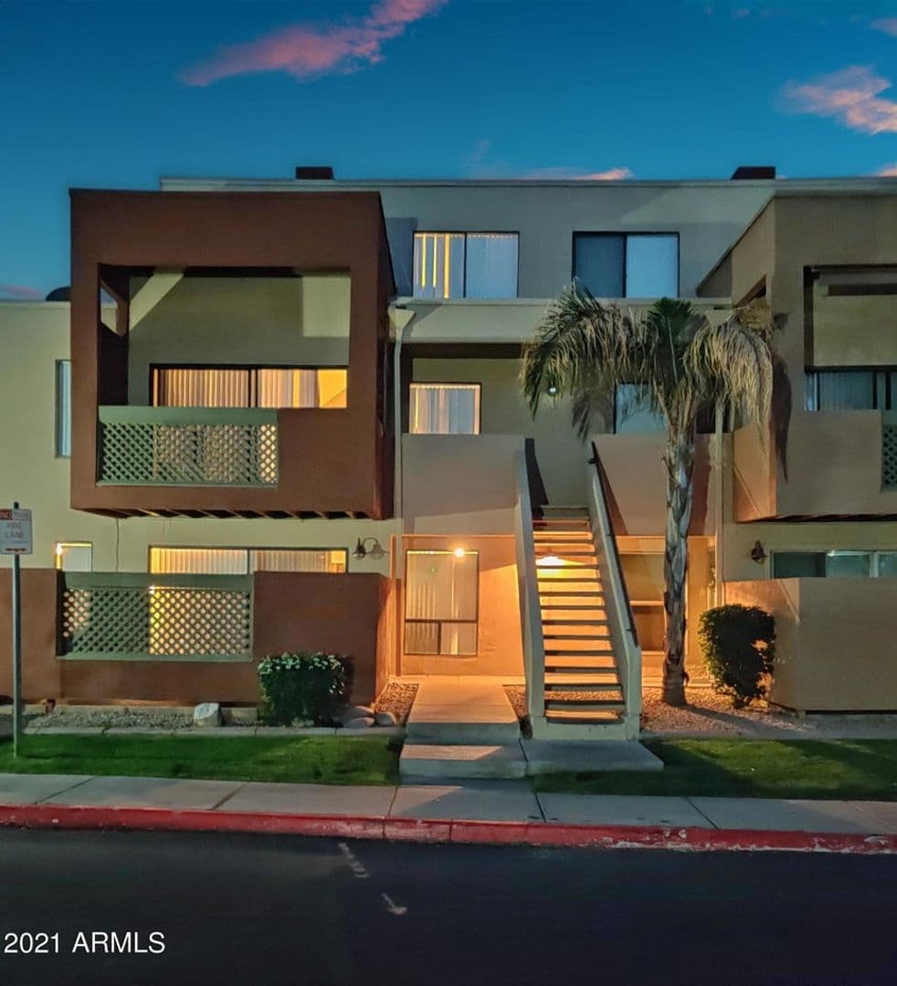 Scottsdale Townhome: 3500 N Hayden Rd
