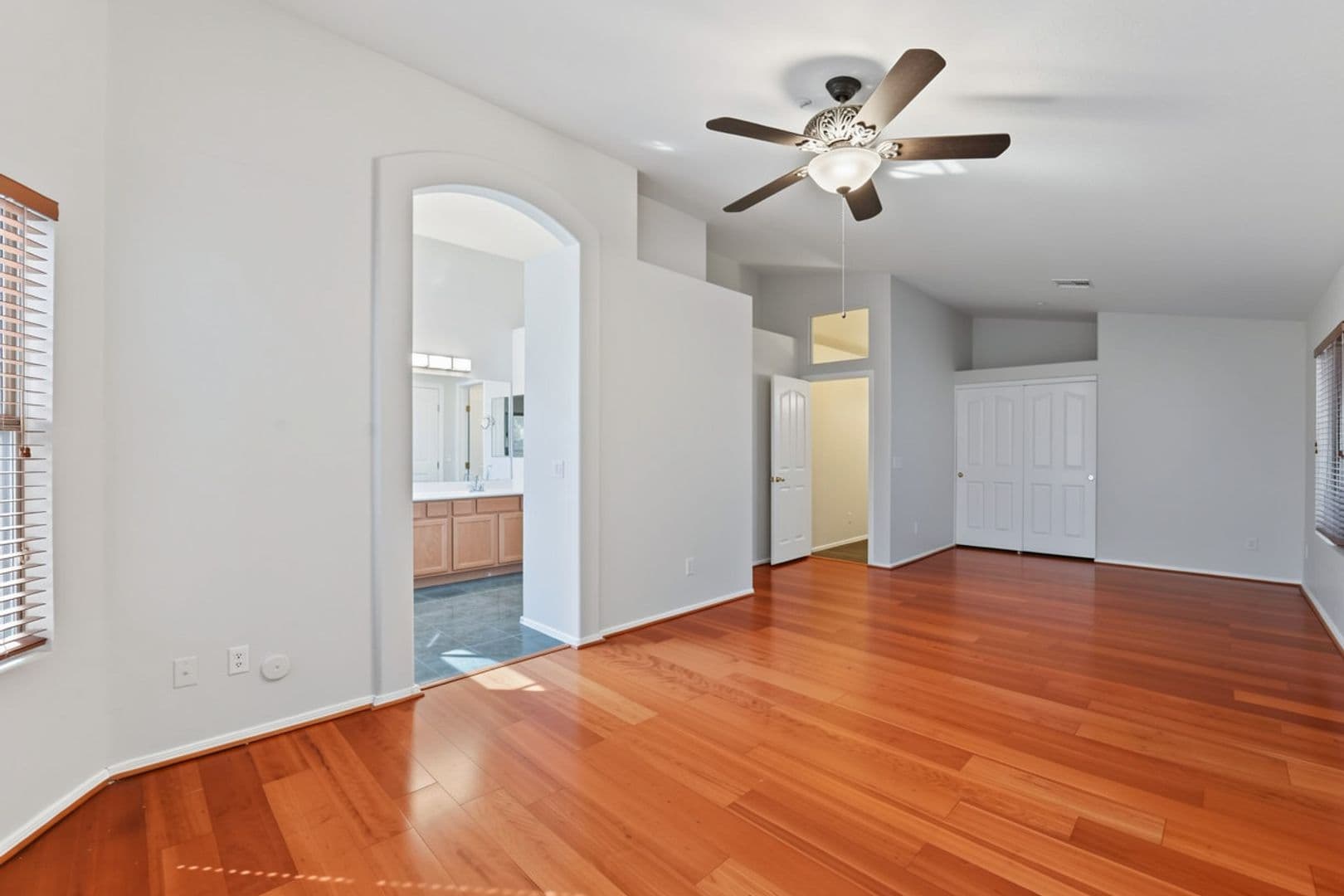 Scottsdale House: 10279 E Hillery Dr