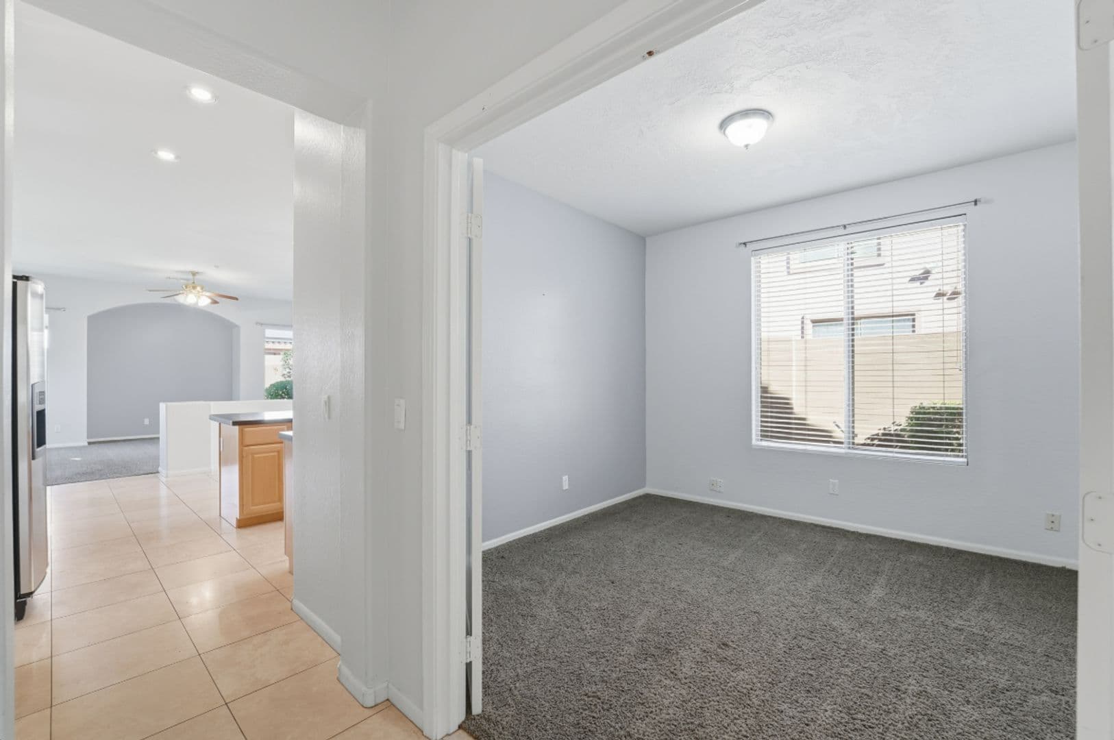 Glendale House: 7180 W Trails Dr