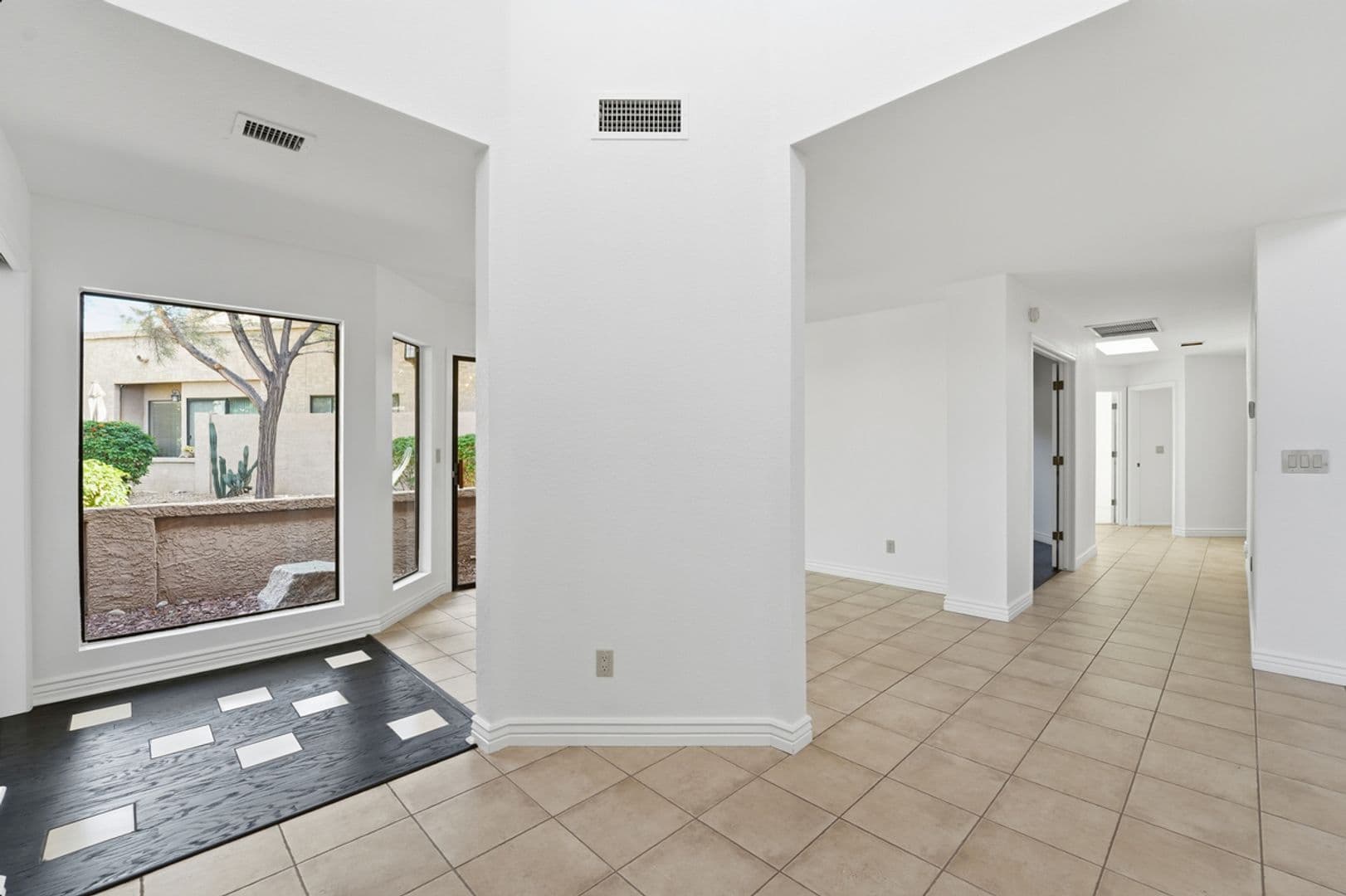 Scottsdale House: 10591 E Saddlehorn Dr