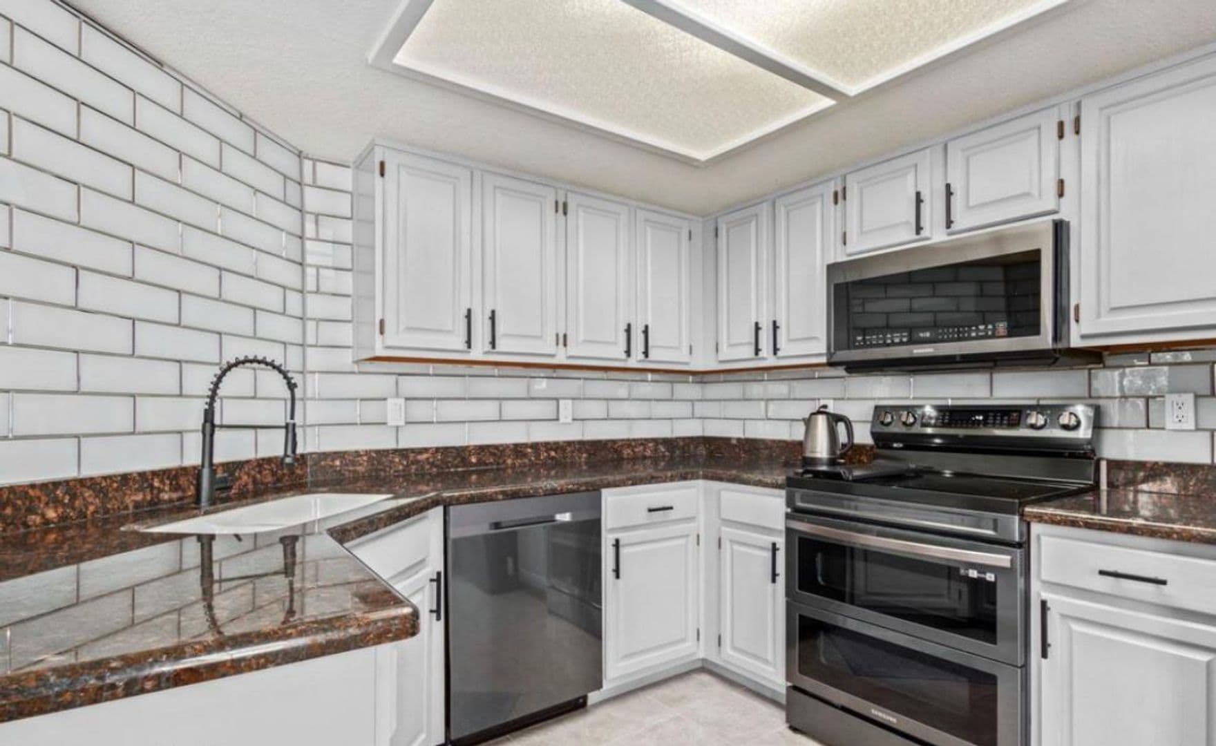Scottsdale Condo: 9775 N 93rd Way