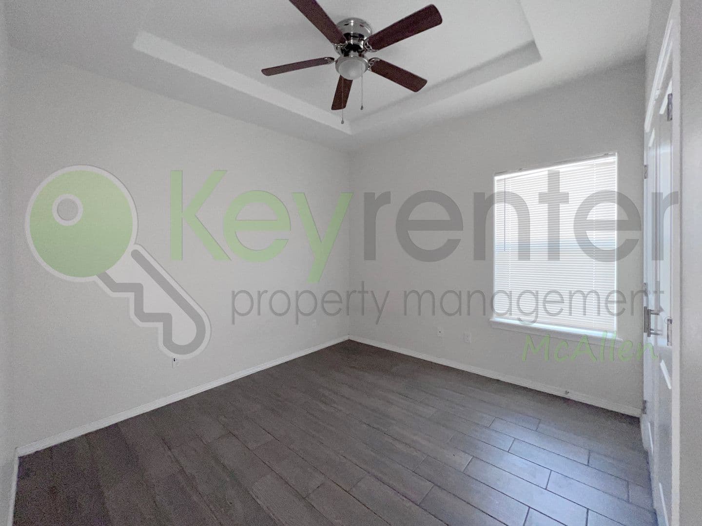 Edinburg Townhome: 1609 W Cortlandt St. Unit 4