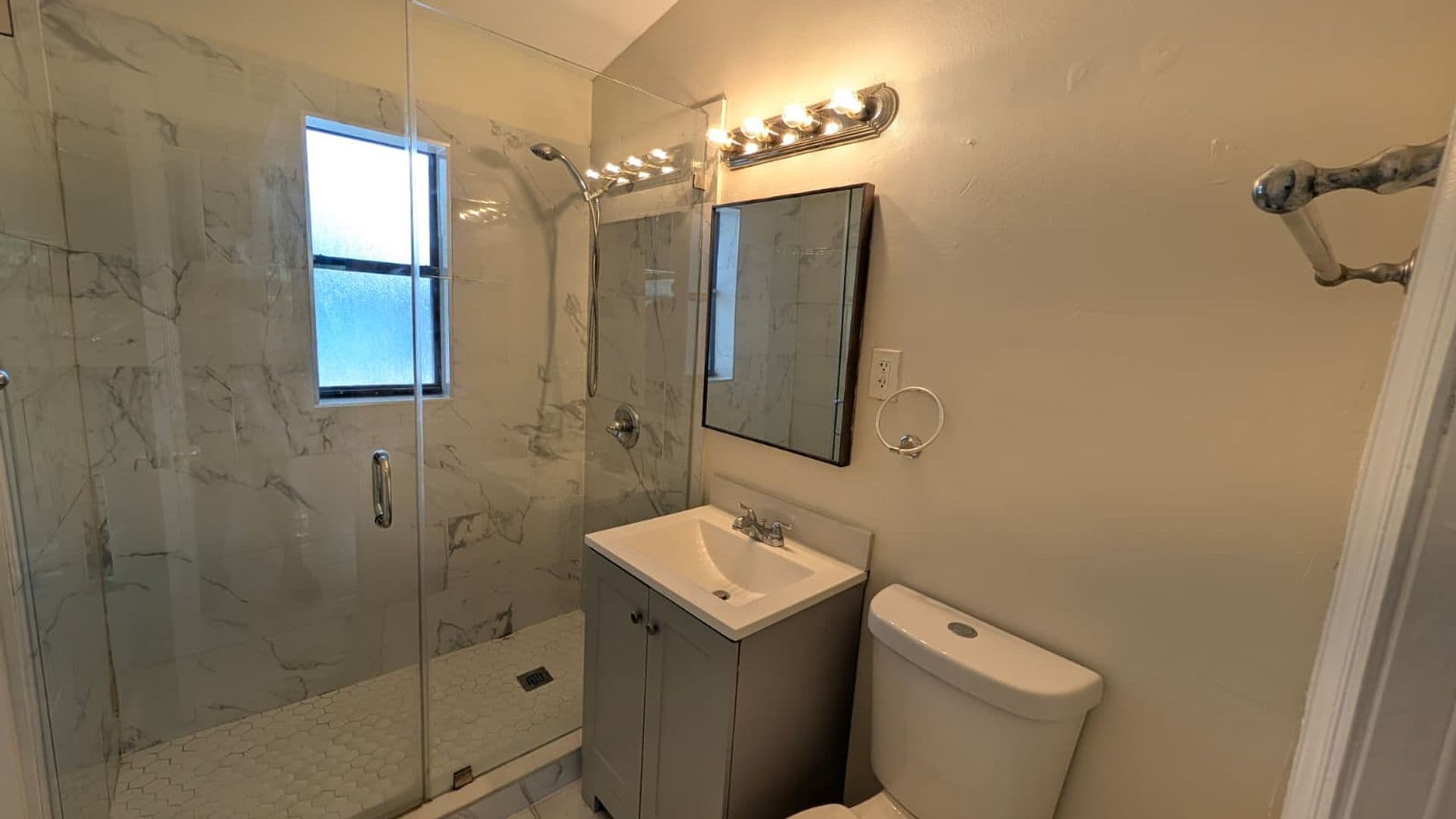 Fort Lauderdale House: 1553 NW 15th Avenue